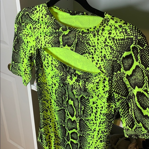 Guess Neon Bodysuit - Picture 3 of 4